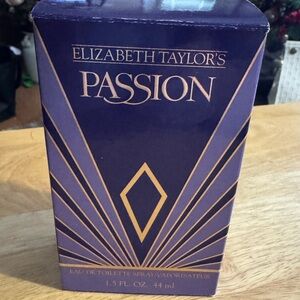 Elizabeth‎ Taylor's Passion Purple and Gold Perfume Box